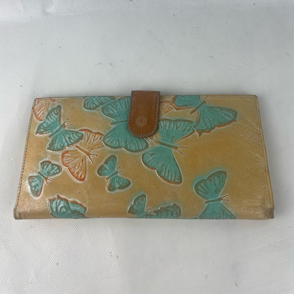 MARIO HERNANDEZ Butterfly Genuine Leather Wallet